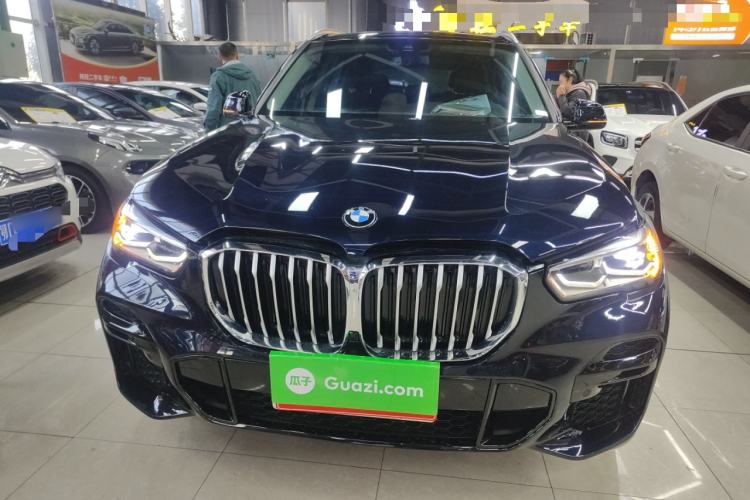 Used BMW X5 2022 xDrive30i M Sport Package Front
