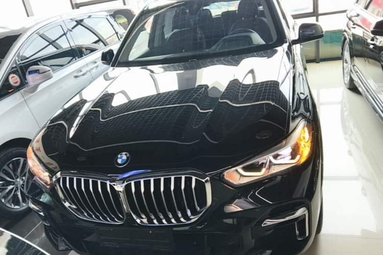 Used BMW X5 2022 xDrive 30Li M Sport Package Front