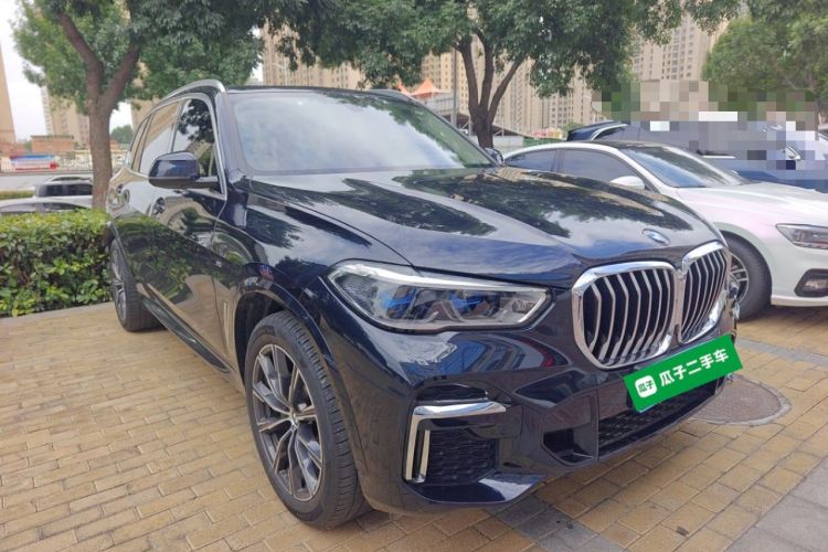 Used BMW X5 2022 Restyled xDrive 30Li Luxury Version M Sport Package Front Right 45 Deg