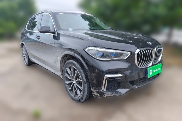 Used BMW X5 2022 Restyled xDrive 30Li Luxury Version M Sport Package Front Right 45 Deg