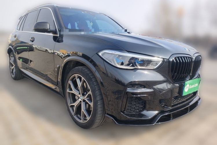 Used BMW X5 2022 Restyled xDrive 40Li M Sport Package Front Right 45 Deg