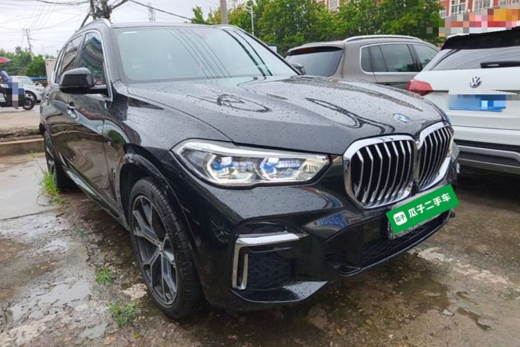 Used BMW X5 2022 Restyled xDrive 40Li M Sport Package Front Right 45 Deg