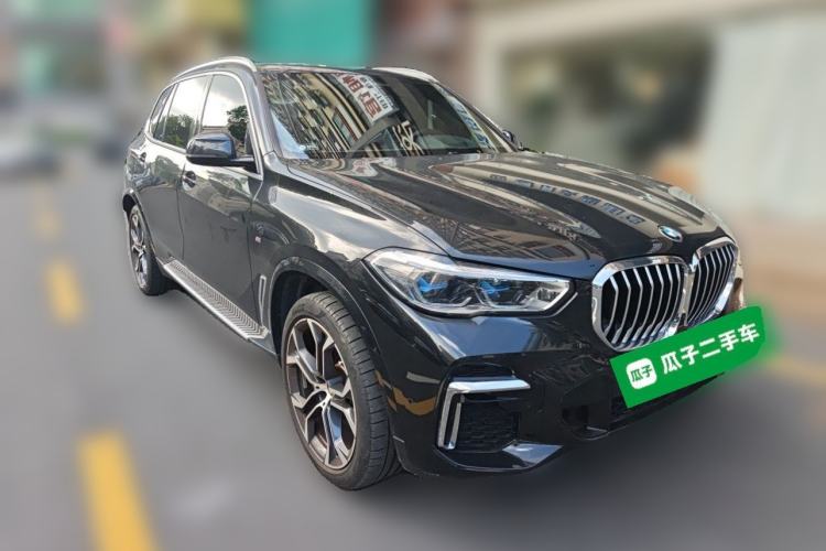 Used BMW X5 2022 Restyled xDrive 40Li Luxury Edition M Sport Package Front Right 45 Deg