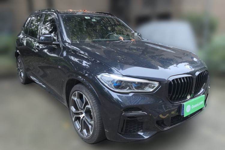 Used BMW X5 2022 Restyled xDrive 40Li Luxury Edition M Sport Package Front Right 45 Deg