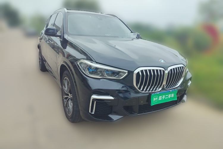 Used BMW X5 2022 Restyled xDrive 30Li Luxury Version M Sport Package Front Right 45 Deg
