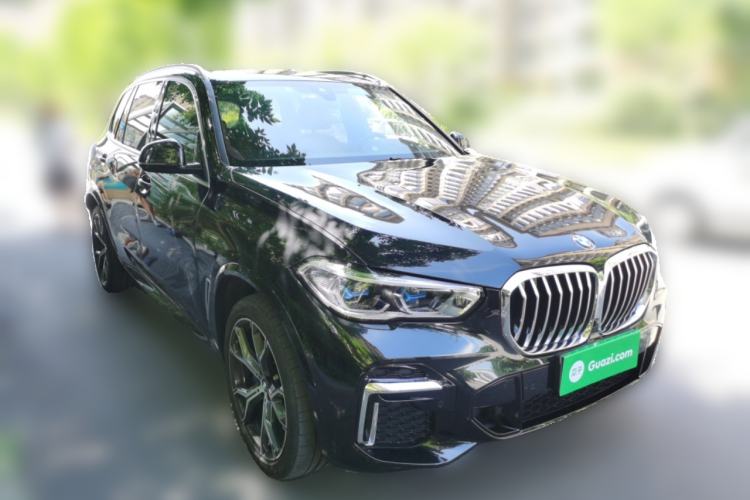 Used BMW X5 2022 Restyled xDrive 40Li M Sport Package Front Right 45 Deg