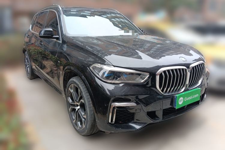 Used BMW X5 2022 Restyled xDrive 40Li Luxury Edition M Sport Package Front Right 45 Deg