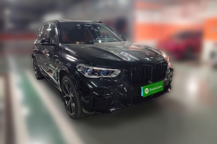 Used BMW X5 2022 Restyled xDrive 40Li M Sport Package Front Right 45 Deg
