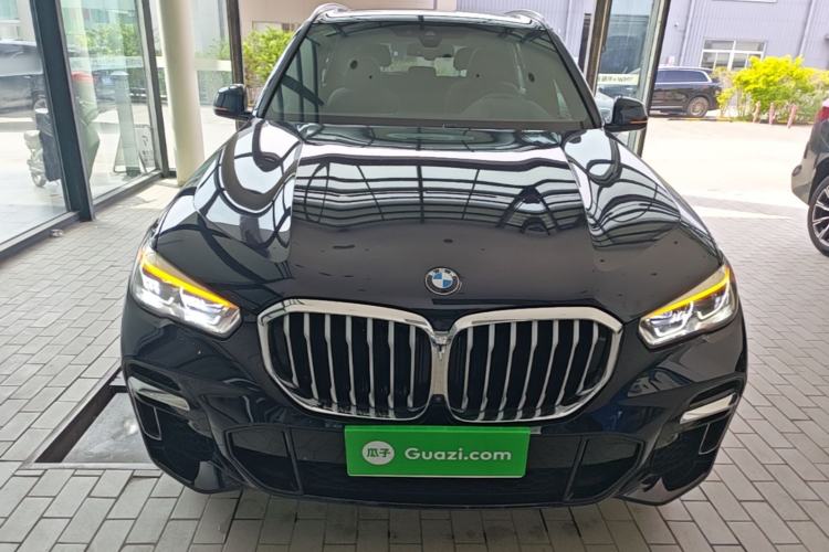 Used BMW X5 2022 Restyled xDrive 40Li M Sport Package Front