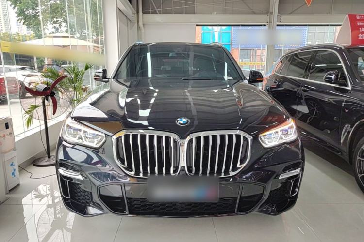 Used BMW X5 2022 Restyled xDrive 40Li M Sport Package Front