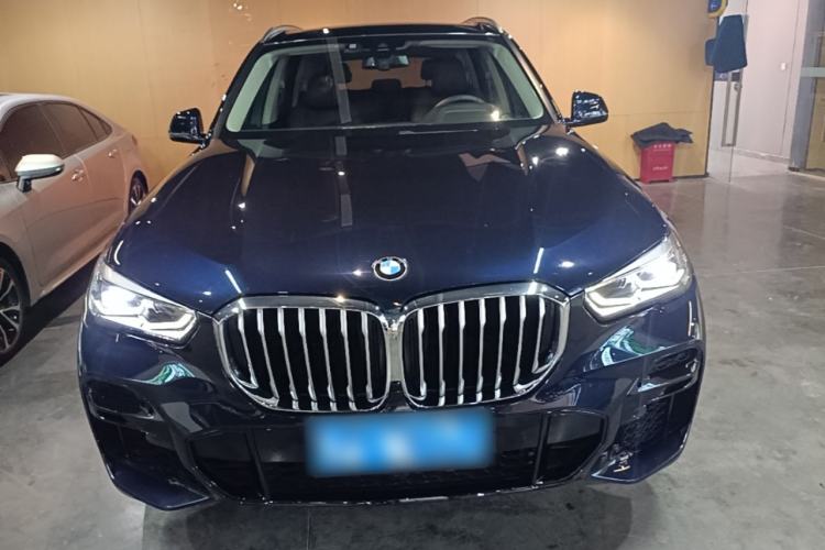 Used BMW X5 2022 xDrive30i M Sport Package Front