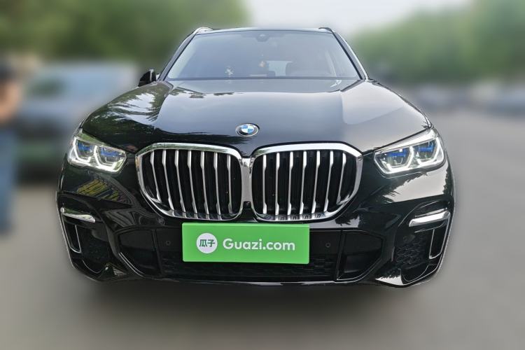 Used BMW X5 2022 xDrive 30Li Luxury M Sport Package Front