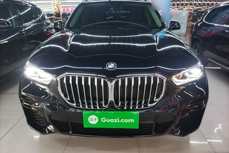 Used BMW X5 2022 xDrive30i M Sport Package Front