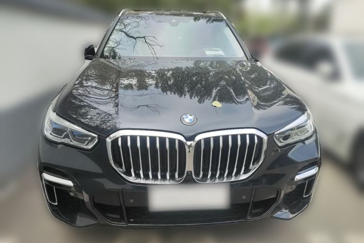 Used BMW X5 2022 xDrive 30Li Luxury M Sport Package Front