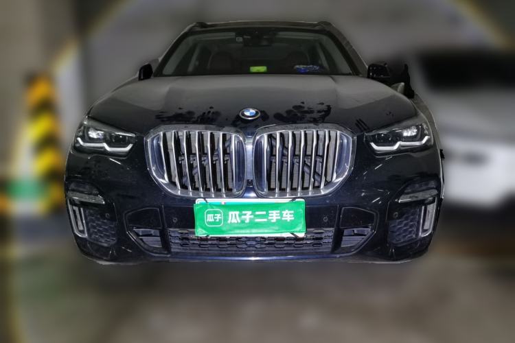 Used BMW X5 2022 xDrive 30Li M Sport Package Front