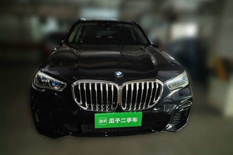 Used BMW X5 2022 Restyled xDrive 30Li Luxury Version M Sport Package Front