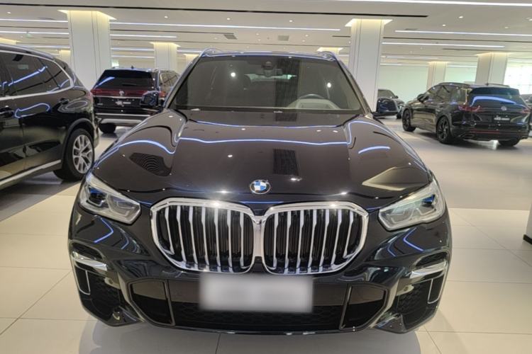 Used BMW X5 2022 Restyled xDrive 40Li M Sport Package Front