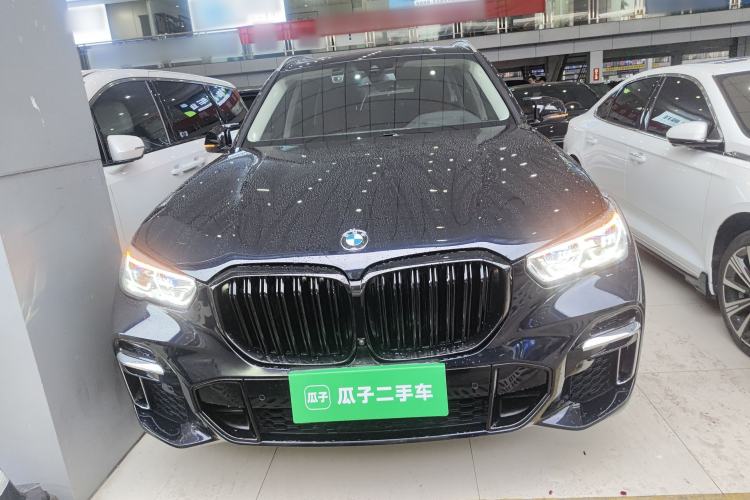 Used BMW X5 2022 Restyled xDrive 30Li Luxury Version M Sport Package Front