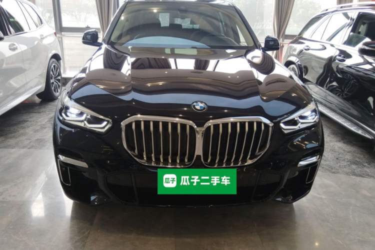 Used BMW X5 2022 Restyled xDrive 30Li M Sport Package Front