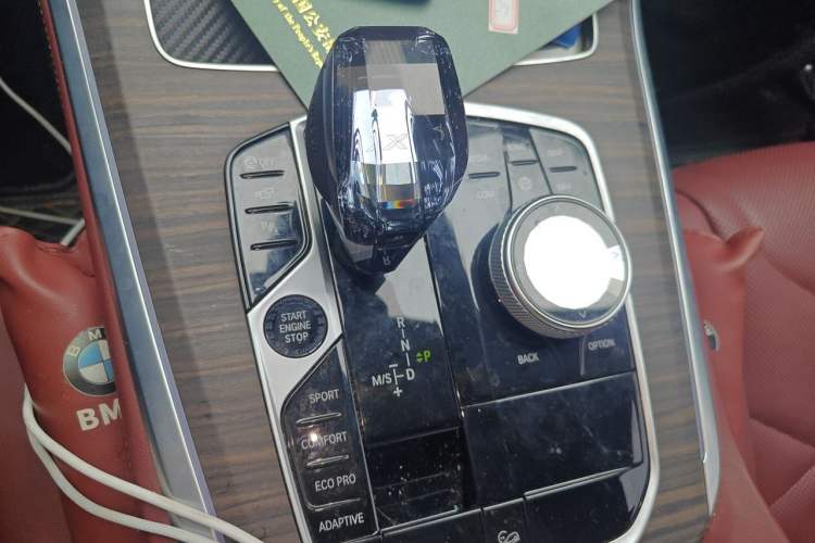 Used BMW X5 2022 xDrive 40Li M Sport Package Gear Lever