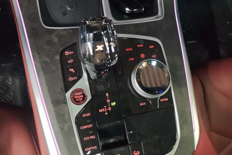 Used BMW X5 2022 xDrive 30Li Luxury M Sport Package Gear Lever