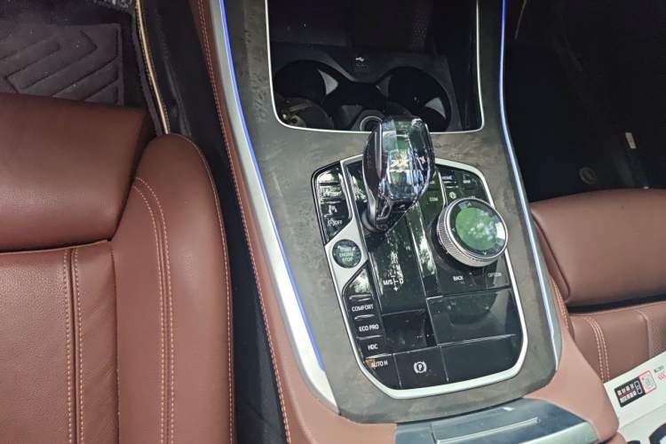 Used BMW X5 2022 xDrive40i M Sport Package Gear Lever