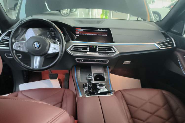 Used BMW X5 2022 xDrive 40Li M Sport Package Gear Lever