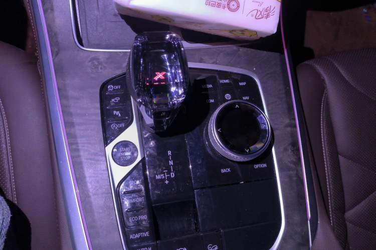 Used BMW X5 2022 xDrive 30Li M Sport Package Gear Lever