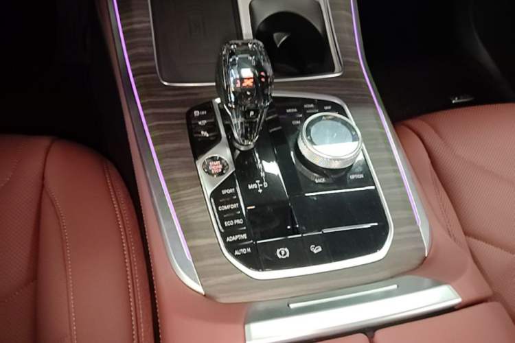 Used BMW X5 2022 Restyled xDrive 40Li M Sport Package Gear Lever