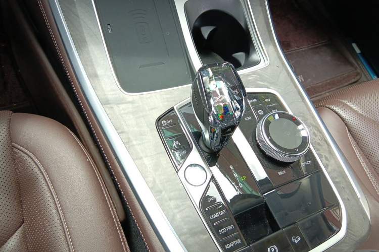 Used BMW X5 2022 xDrive 30Li M Sport Package Gear Lever