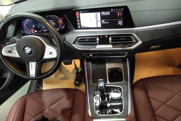 Used BMW X5 2022 Restyled xDrive 30Li M Sport Package Gear Lever