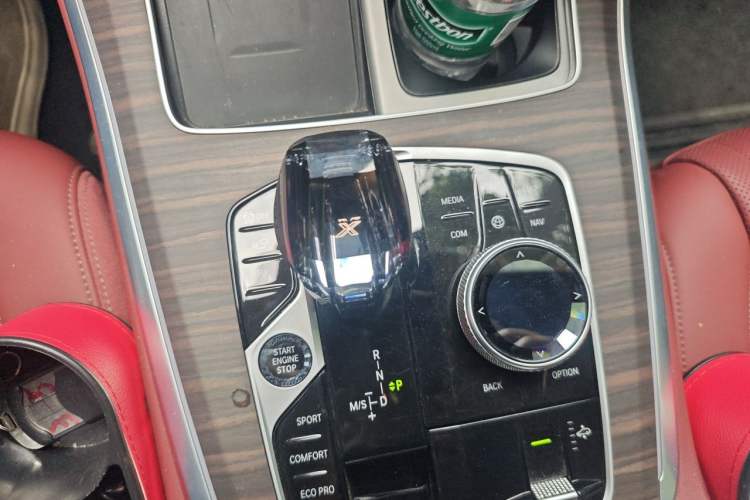 Used BMW X5 2022 Restyled xDrive 40Li Luxury Edition M Sport Package Gear Lever