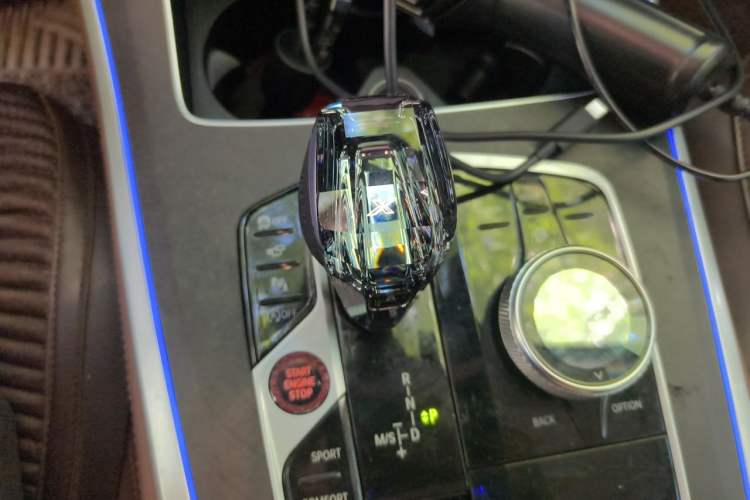 Used BMW X5 2022 xDrive40i M Sport Package Gear Lever