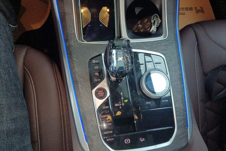 Used BMW X5 2022 Restyled xDrive 30Li Luxury Version M Sport Package Gear Lever