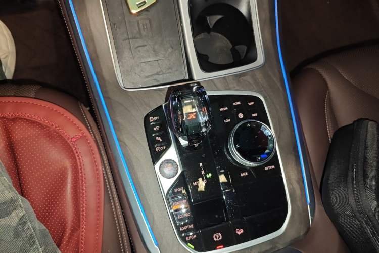 Used BMW X5 2022 Restyled xDrive 30Li Luxury Version M Sport Package Gear Lever