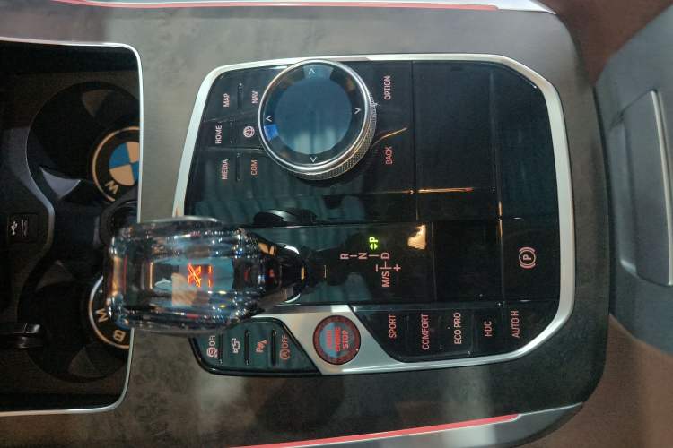 Used BMW X5 2022 xDrive40i M Sport Package Gear Lever