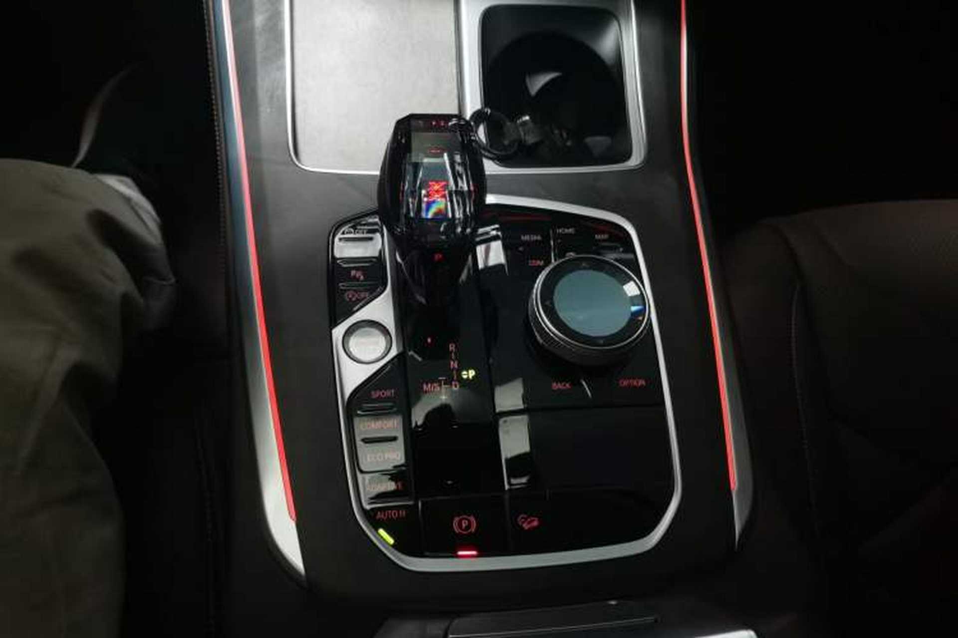 Used BMW X5 2022 Restyled xDrive 30Li Luxury Version M Sport Package Gear Lever