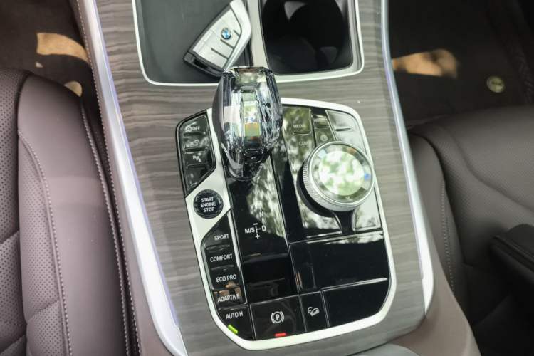 Used BMW X5 2022 Restyled xDrive 40Li M Sport Package Gear Lever
