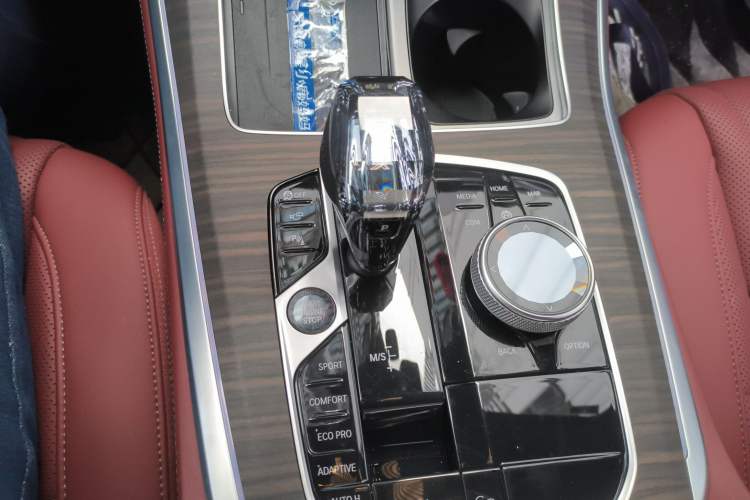 Used BMW X5 2022 xDrive 40Li M Sport Package Gear Lever