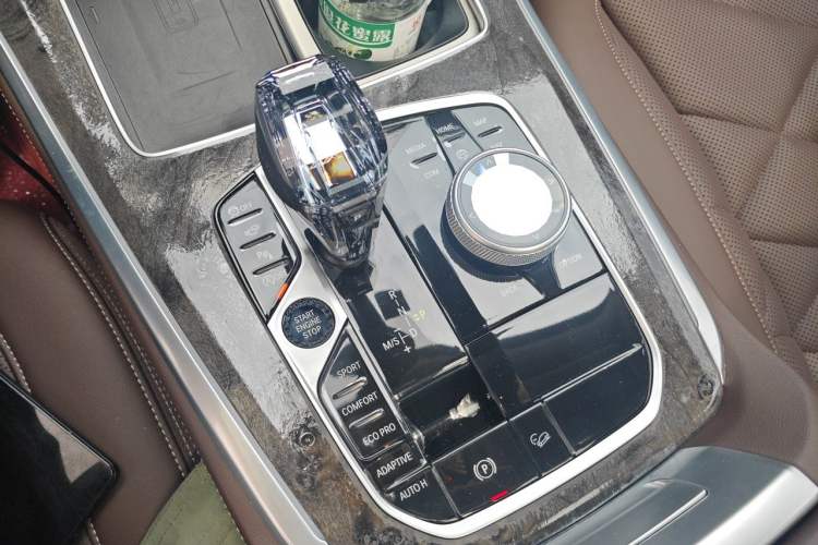 Used BMW X5 2022 Restyled xDrive 30Li Luxury Version M Sport Package Gear Lever