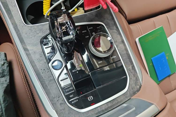 Used BMW X5 2022 xDrive40i M Sport Package Gear Lever