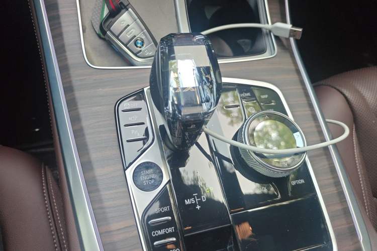 Used BMW X5 2022 Restyled xDrive 40Li M Sport Package Gear Lever