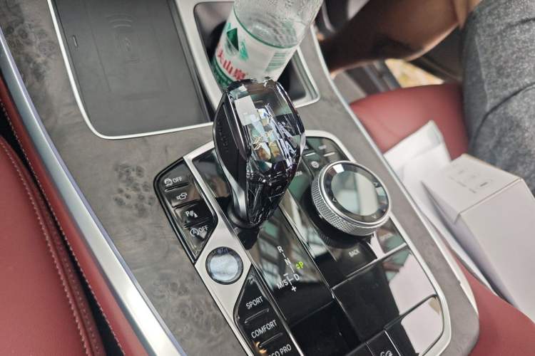 Used BMW X5 2022 xDrive 30Li M Sport Package Gear Lever