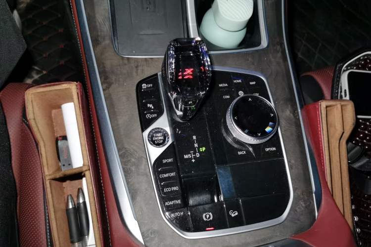 Used BMW X5 2022 xDrive 30Li M Sport Package Gear Lever