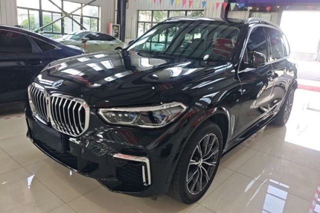 Used BMW X5 2022 xDrive 30Li Luxury M Sport Package
