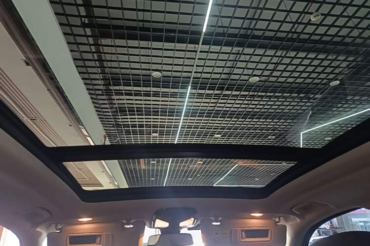 Used BMW X5 2022 Restyled xDrive 30Li M Sport Package Headliner