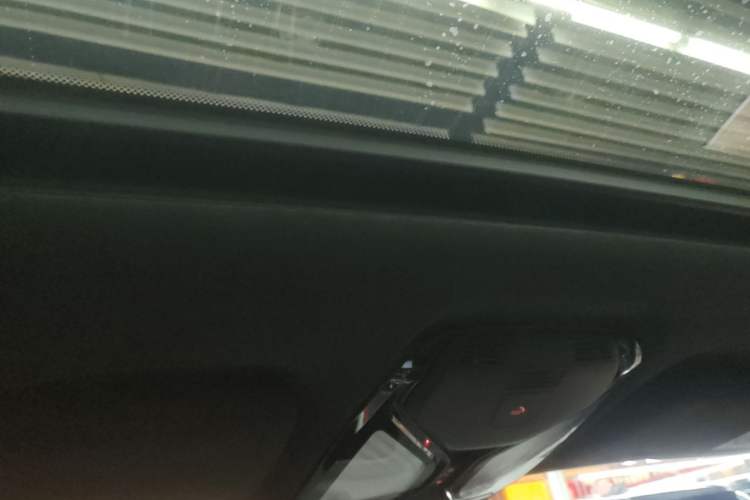 Used BMW X5 2022 Restyled xDrive 40Li M Sport Package Headliner