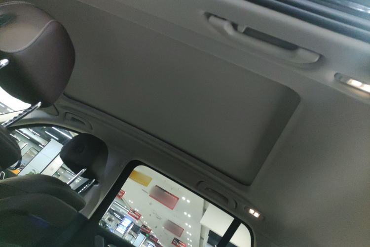Used BMW X5 2022 Restyled xDrive 30Li Luxury Version M Sport Package Headliner