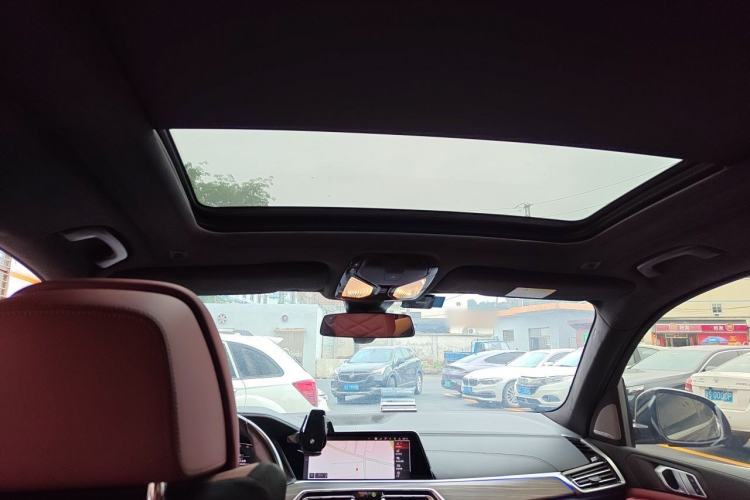 Used BMW X5 2022 Restyled xDrive 40Li M Sport Package Headliner