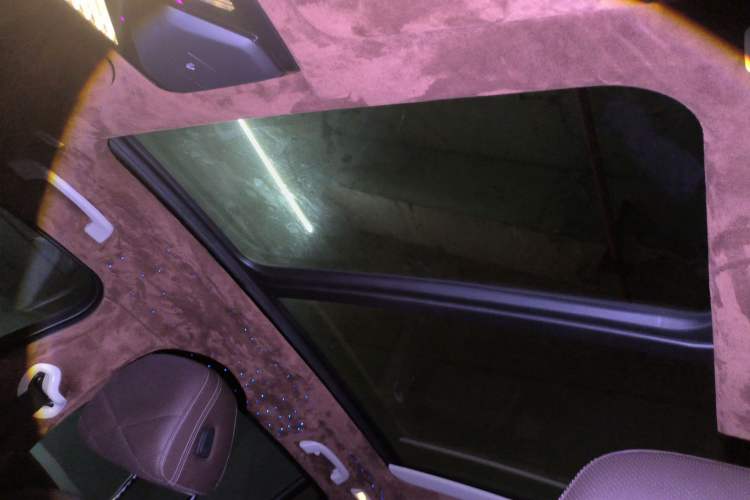 Used BMW X5 2022 xDrive 30Li M Sport Package Headliner